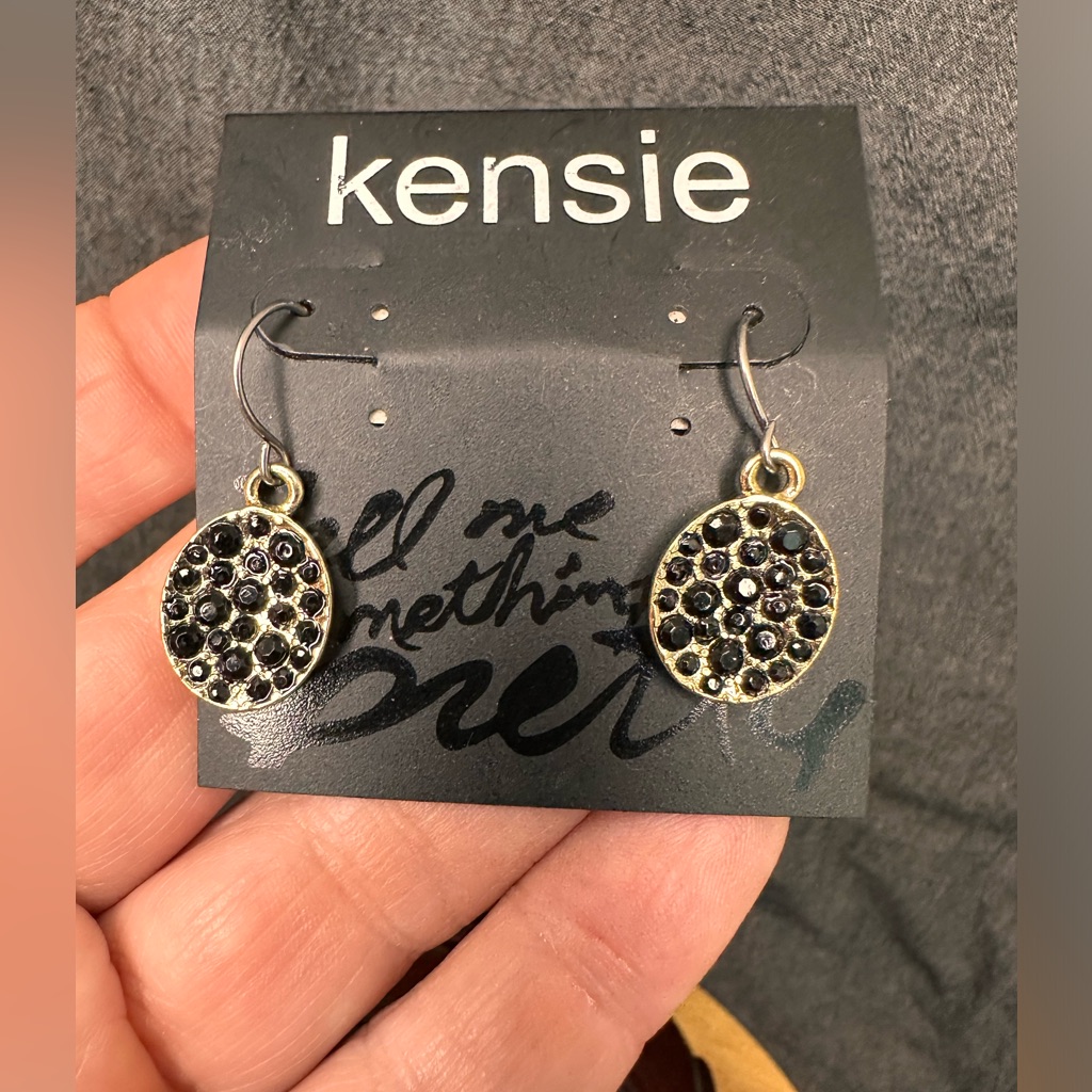 Kensie Black And Gold Tones Earrings 5$